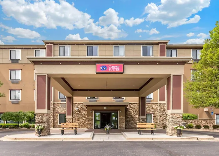 Comfort Suites Grand Rapids North