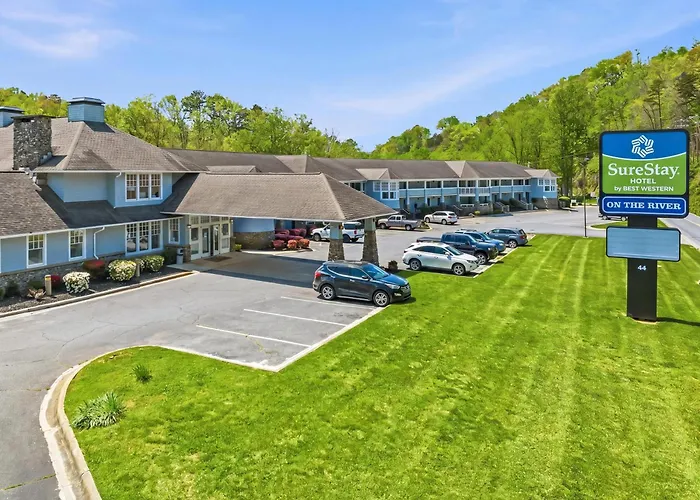 Surestay By Best Western Cherokee On The River