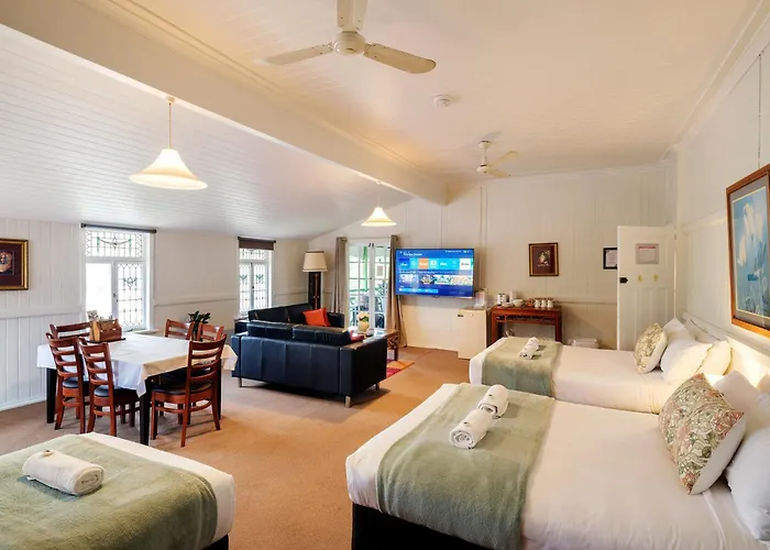 Maleny Hotel