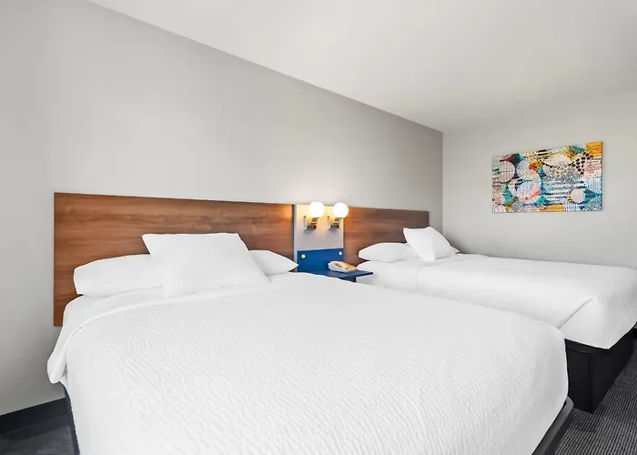 Microtel Inn & Suites By Wyndham Joplin
