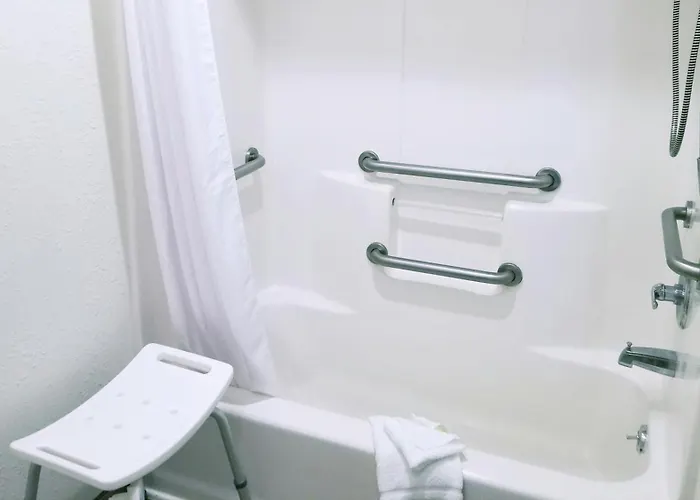 Keystone Boardwalk Inn And Suites