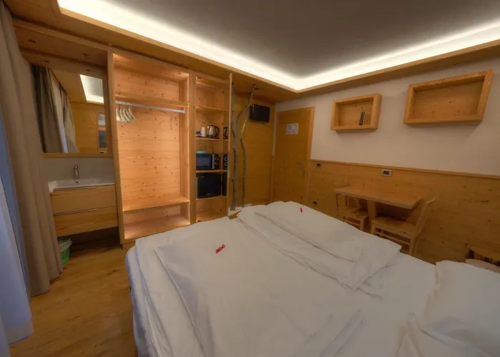 Hotel Serena - Tre Cime Views