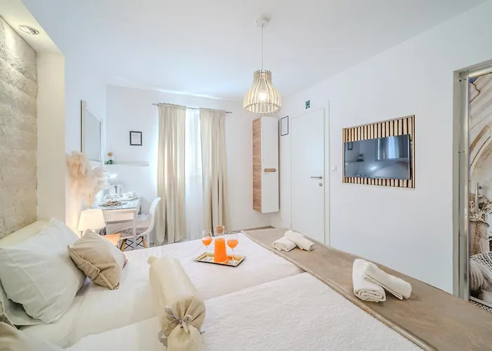 Boutique Rooms In The Center Of Split