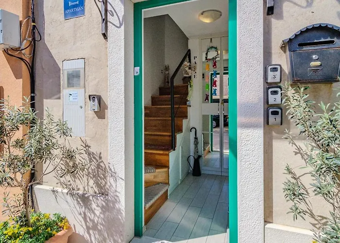 Boutique Rooms In The Center Of Split