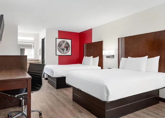 Ramada By Wyndham San Antonio Near Seaworld - Lackland Afb