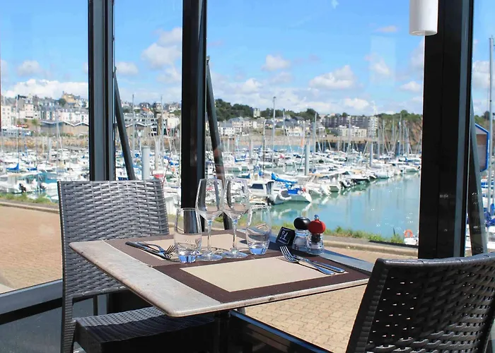 Ibis Granville Port De Plaisance