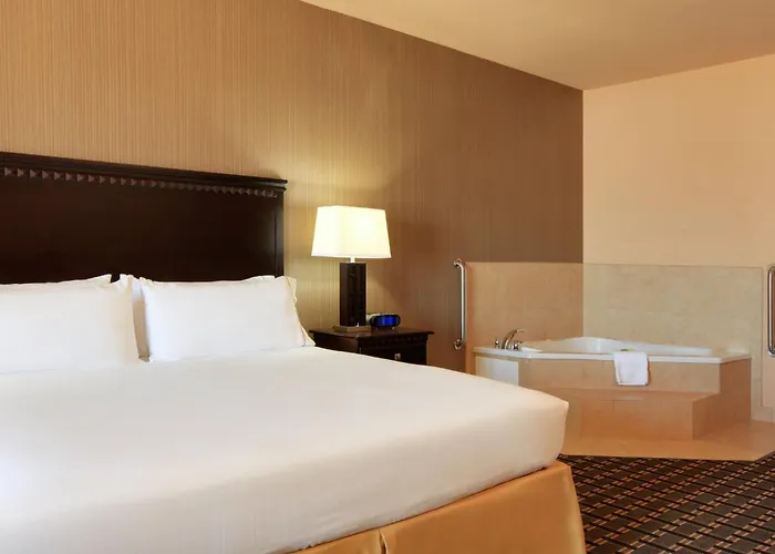 Holiday Inn Express Hotel & Suites Ennis By Ihg