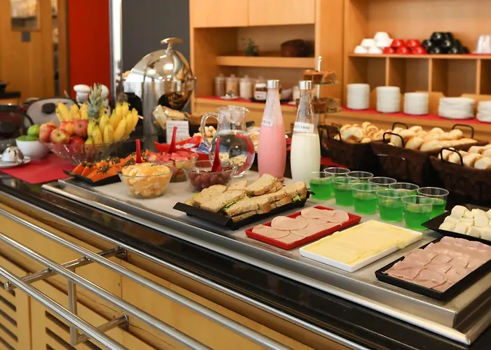 ibis Montes Claros Shopping