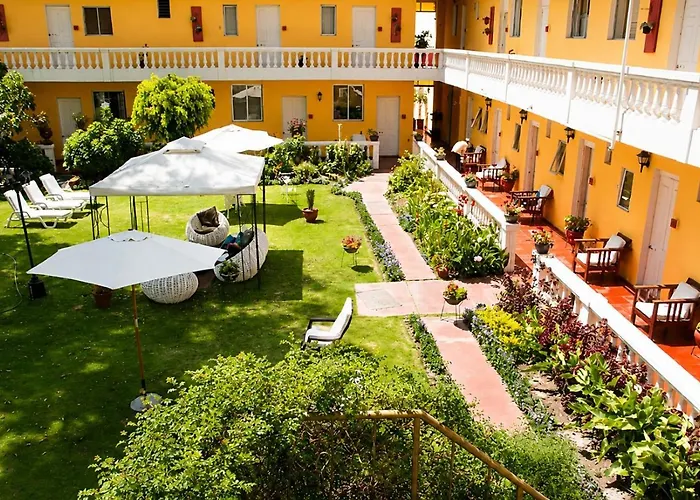 Casa De Avila Hotel