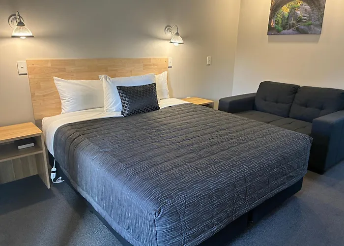 Charlies Motor Lodge