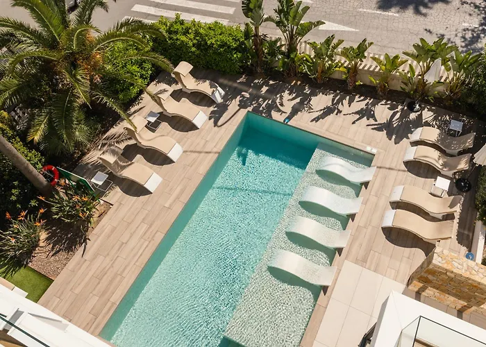 Instants Boutique Hotel (Adults Only)