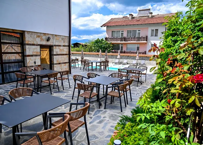 Family Hotel Andreev