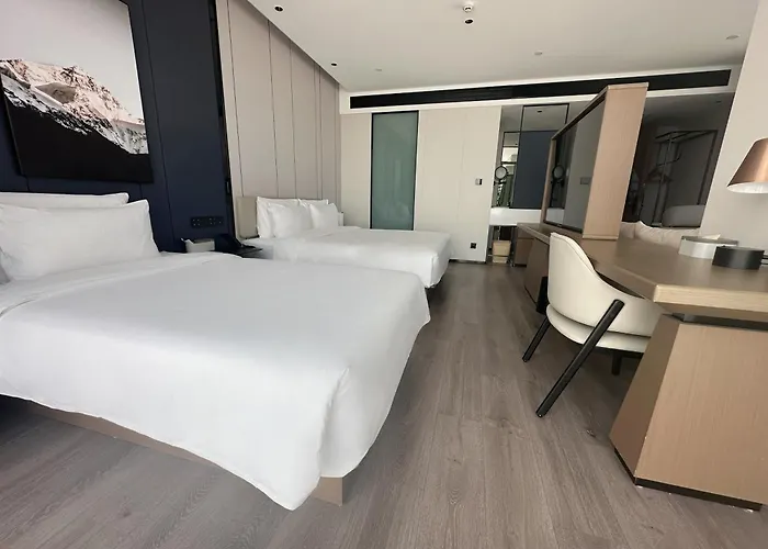 Atour Hotel Urumqi Convention And Exhibition Center