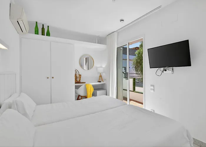 Hotel Cadaques1962 By Fimedhotels