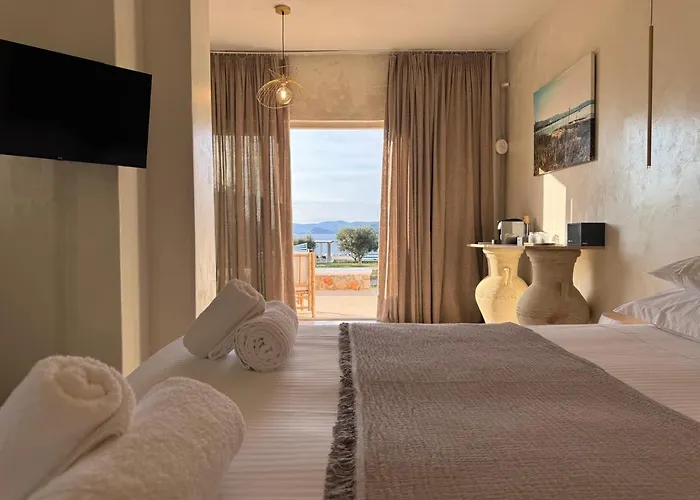 Eight Dimensions Capari Suites Elafonisos