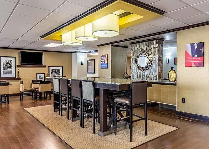 Wingate By Wyndham Conway Ar
