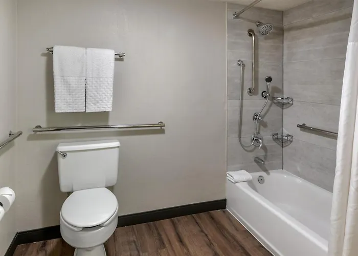 Best Western Fishkill Inn & Suites