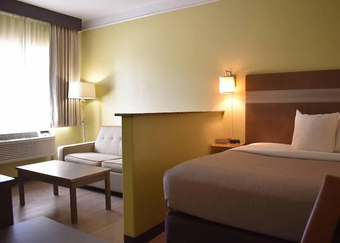 Quality Inn & Suites Gallup I-40 Exit 20