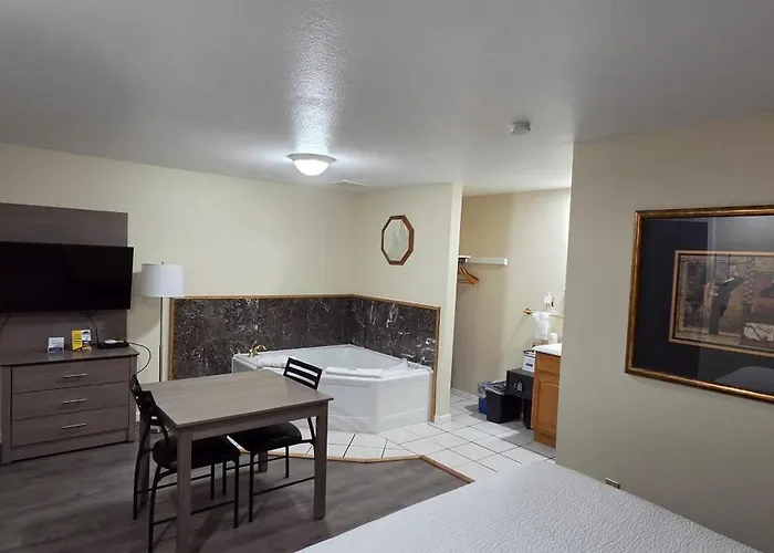 Travelodge By Wyndham Wenatchee