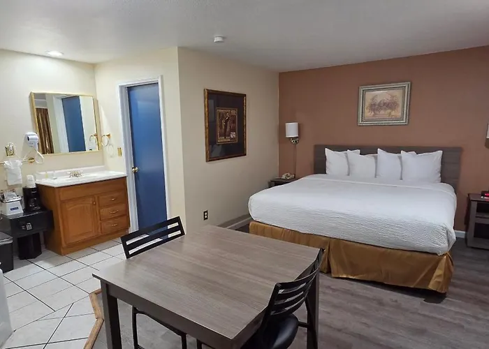 Travelodge By Wyndham Wenatchee