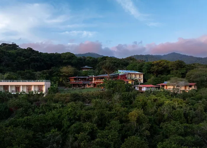 Valle Escondido Nature Reserve Hotel & Farm