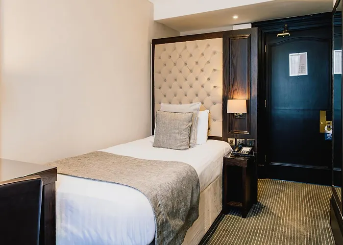 The County Hotel Newcastle