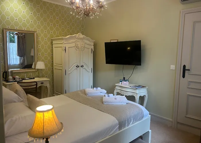 Logis Hotel De France