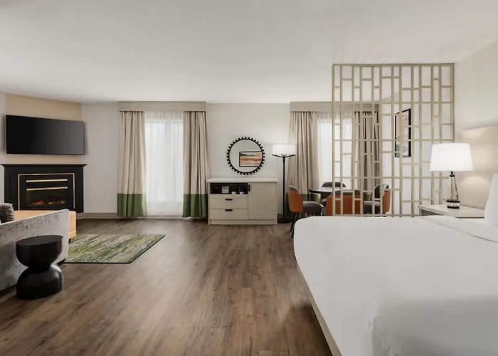 Le Parc Gatineau, Tapestry Collection By Hilton
