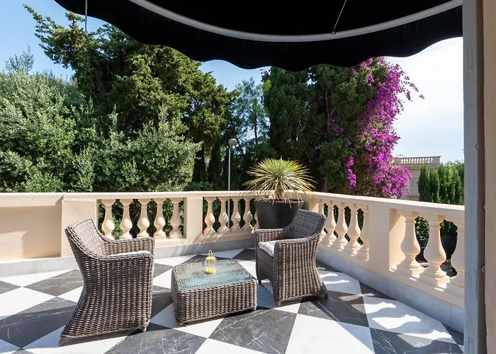 Hotel De Monaco