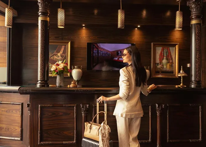 Art Palace Suites & Spa