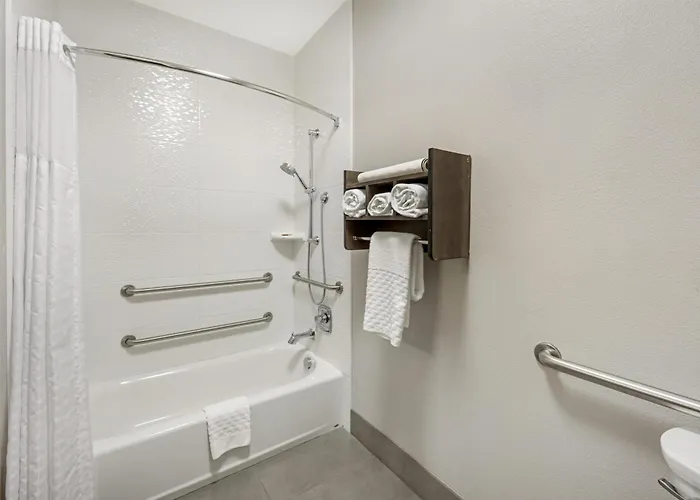 Best Western Plus Spokane North