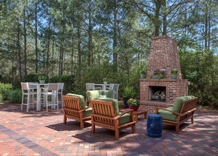 Homewood Suites By Hilton Olmsted Village