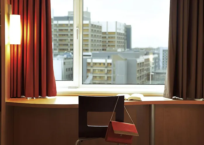 Ibis Angers Centre Chateau