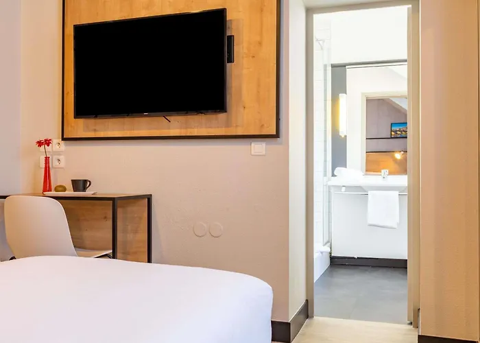 Ibis Blois Centre Chateau
