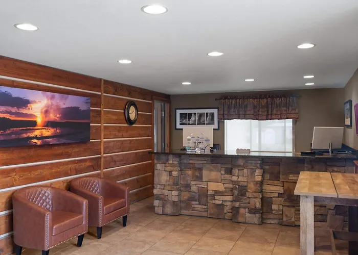 Travelodge By Wyndham Gardiner Yellowstone Park North Entr