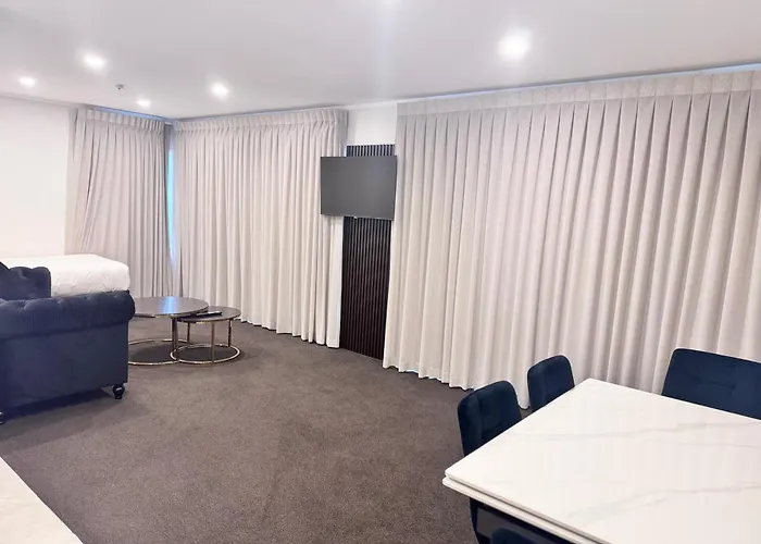 Manukau Hotel & Conference Centre