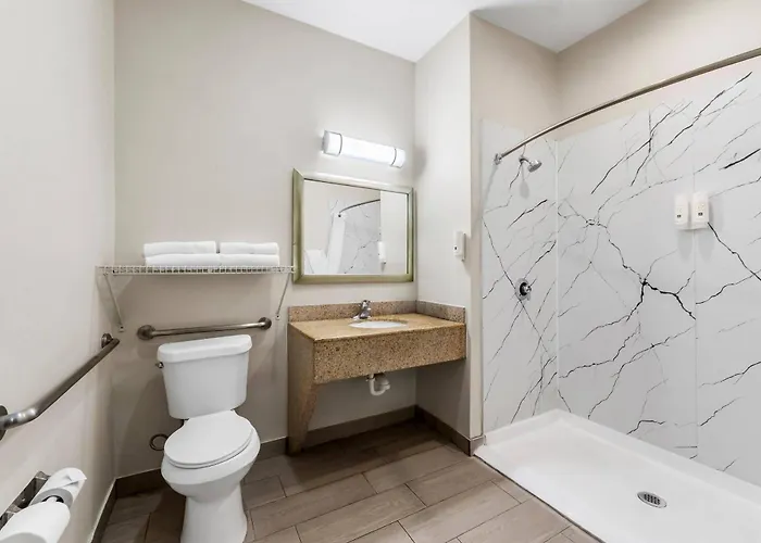 Quality Inn Laredo - Nuevo Laredo
