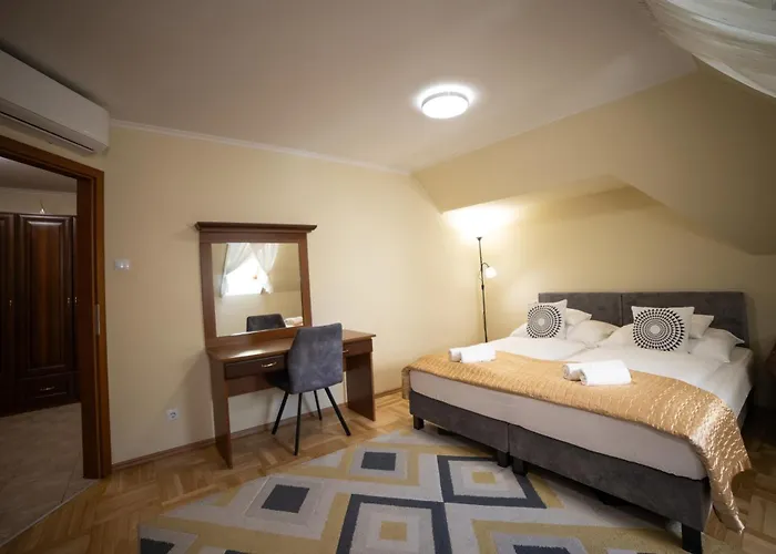 Dom Hotel