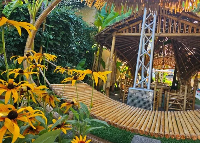 Lilalo Ηotel