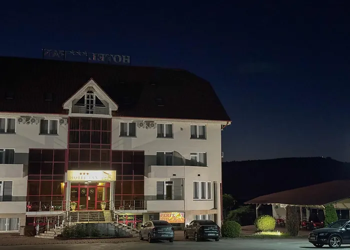 Hotel Fan Sebes