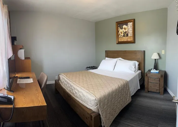 Hawberry Motel