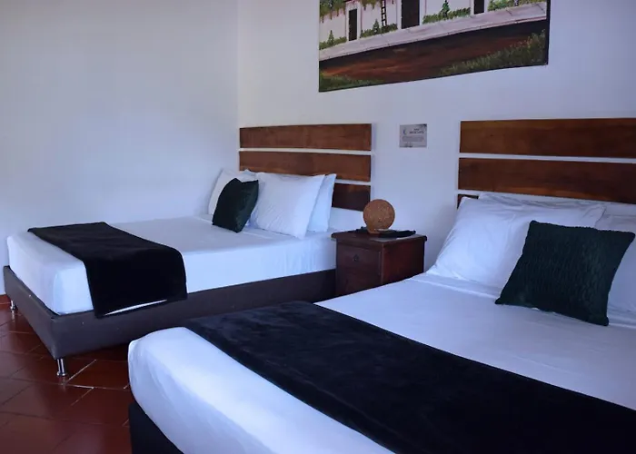 Hotel Campestre Palmas Del Zamorano