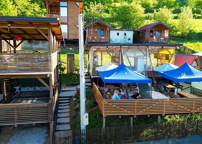 Bosnian Pyramid Glamping