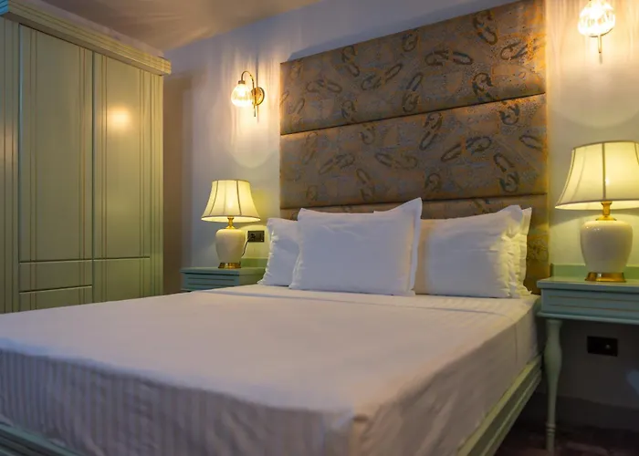 Hotel Phoenicia Majestic