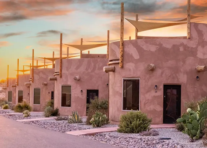 Zion White Bison Glamping & Rv Resort