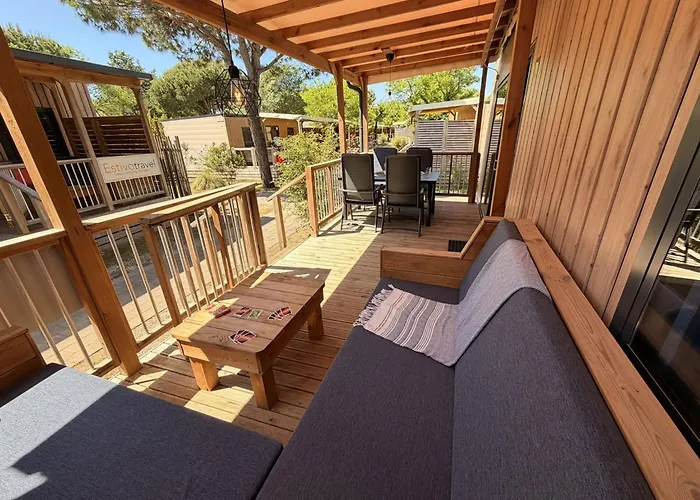 Estivo Premium Deluxe Mobile Homes On Camping Malibu Beach