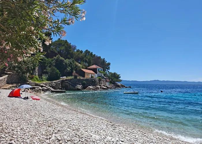 Secluded Getaway Tiny Home - Skozanje Bay, Island Hvar