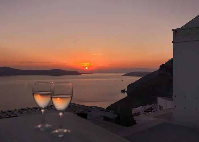 Tatakis Design Hotel, Fira