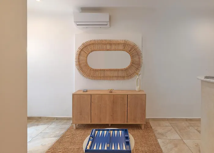 Tatakis Design Hotel, Fira