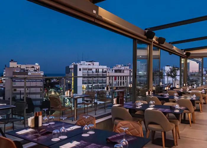 Rise Street Art Hotel
